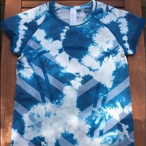 IVIVVA: Size 12 Shirt